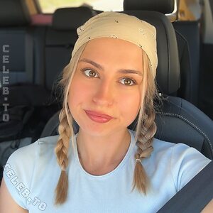 lorenabombik / lolomaus Nude Leaked Photo #2