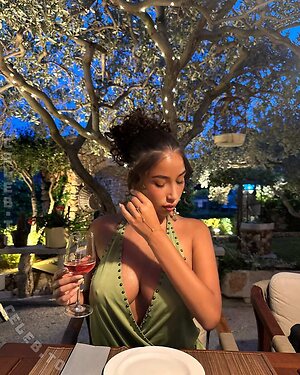 lorena.sim Nude Leaked Photo #13