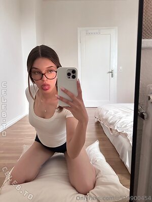 Lotta Nude Leaked Photo #16