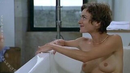 Lou Doillon Nude Leaked Photo #2
