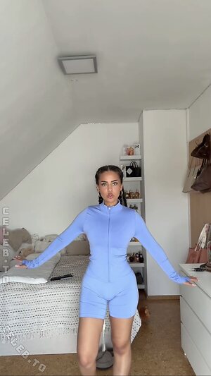 _luana_ktz Nude Leaked Photo #4