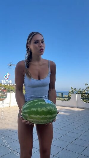 Lucy Lacht Nude Leaked Photo #98