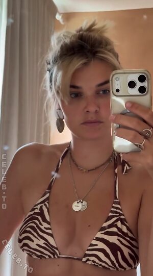Luisa Hartema Nude Leaked Photo #121