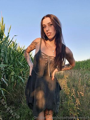 Luisa Muskelmensch photo