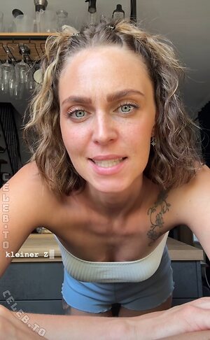 Luise Matejczyk Nude Leaked Photo #12
