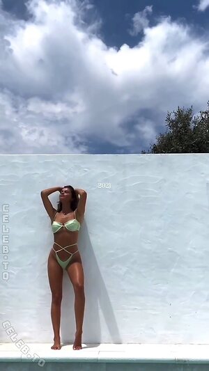 Luisinha Oliveira Nude Leaked Photo #88