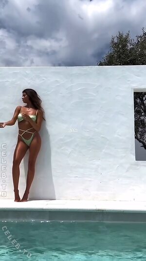 Luisinha Oliveira Nude Leaked Photo #99