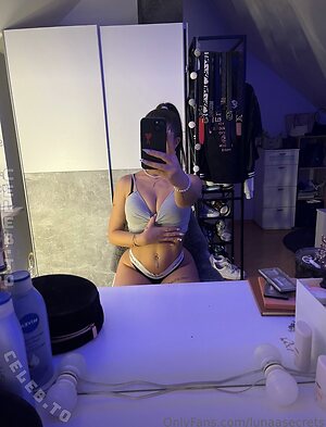 Lunagymgirl