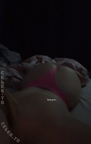 Lz_Mrcd Nude Leaked Photo #24