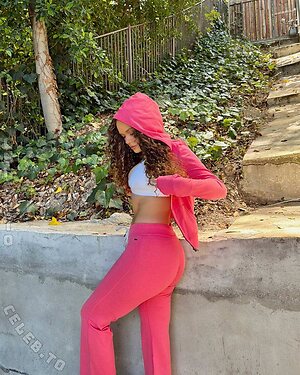 Madison Pettis Nude Leaked Photo #7