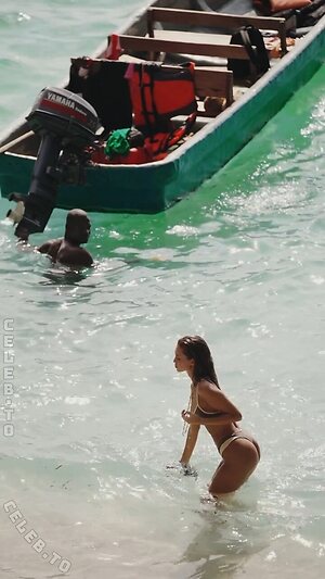 Magui Corceiro Nude Leaked Photo #212