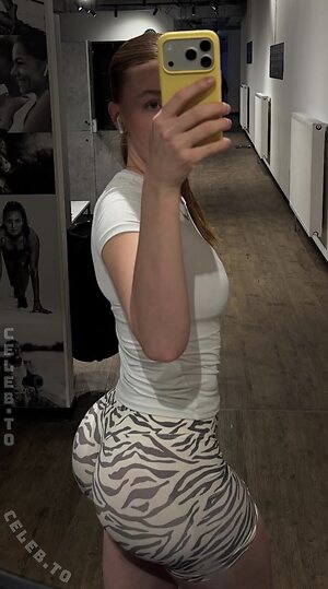 Maja Zoe Nude Leaked Photo #3