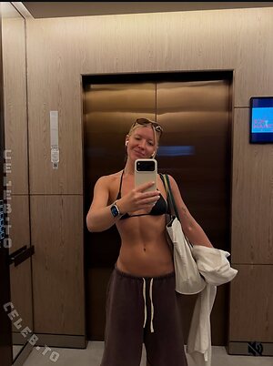 Majaaleonie Nude Leaked Photo #201