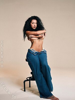 Malu Trevejo Nude Leaked Photo #81