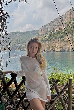 Maria Godovskaya Nude Leaked Photo #21
