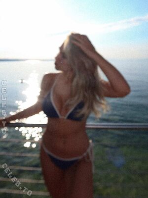 Maria Maksimovic photo
