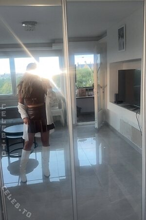 Mariella Mischke Nude Leaked Photo #6