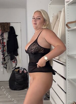 Marsdenit Nude Leaked Photo #345