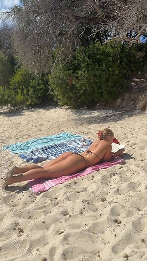 marta.kc Nude Photos