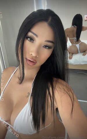 Martina Chen Nude Leaked Photo #8