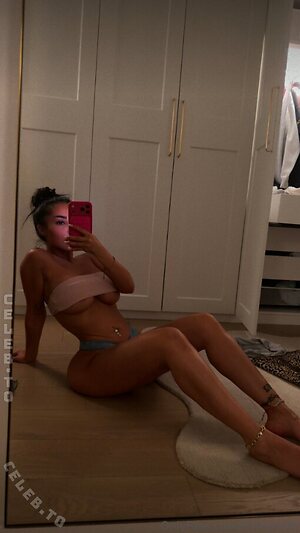 Maryscrib Nude Leaked Photo #55
