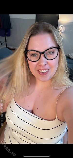 Mascha Mangold Nude Leaked Photo #32