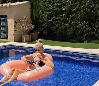 Mavie Noelle Nude Leaked Photo #27