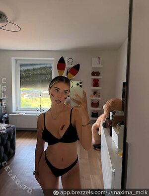 maxima_mclk Nude Leaked Photo #290