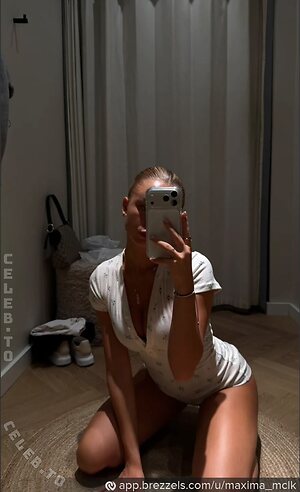 maxima_mclk Nude Leaked Photo #603