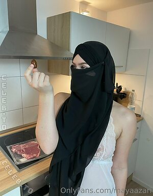 Maya Azari Nude Leaked Photo #55
