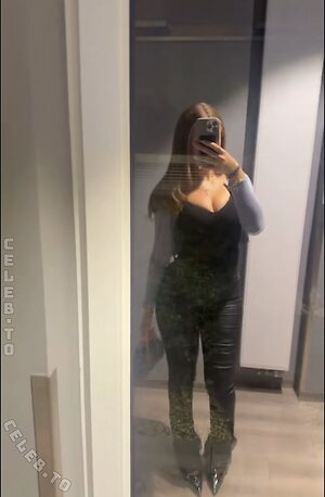 mayaa.zr Nude Leaked Photo #125