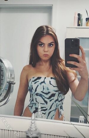 Maya_esw