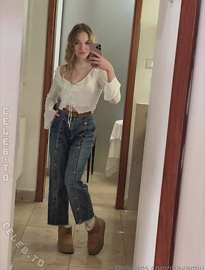 mayamiu photo