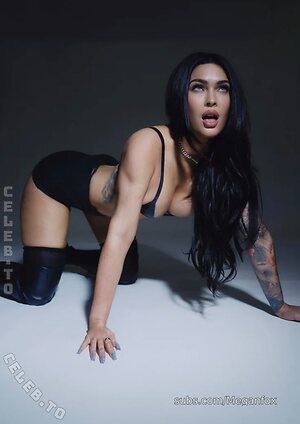 Megan Fox Nude Leaked Photo #273