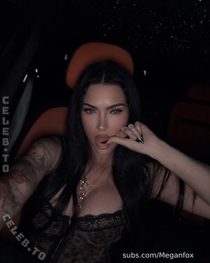Megan Fox Nude Leaked Photo #281
