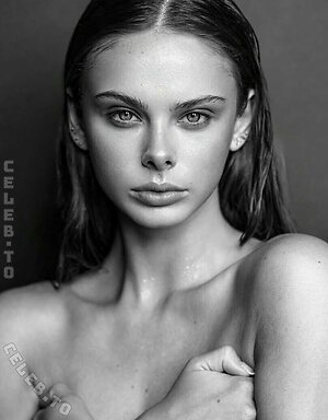 Meika Woollard Nude Leaked Photo #106