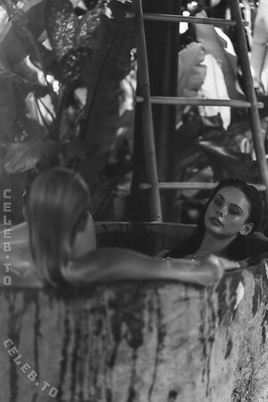 Meika Woollard Nude Leaked Photo #290