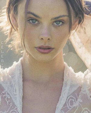 Meika Woollard photo