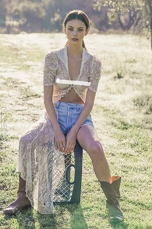 Meika Woollard photo