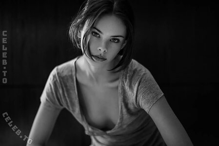 Meika Woollard Nude Leaked Photo #419