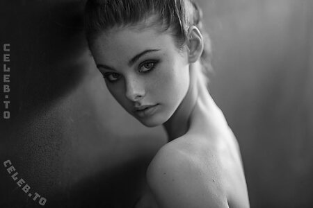Meika Woollard photo