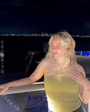 Meira Werner Nude Leaked Photo #7