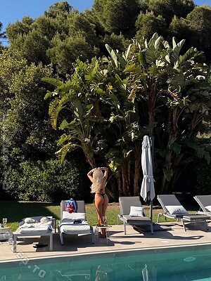 Melanie Fehn Nude Leaked Photo #8