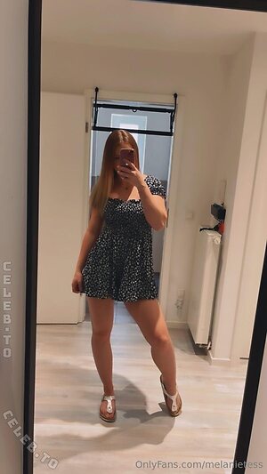Melanietesss Nude Leaked Photo #40
