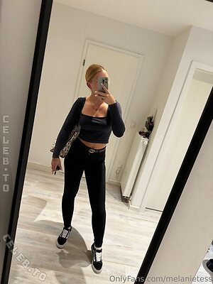 Melanietesss Nude Leaked Photo #73