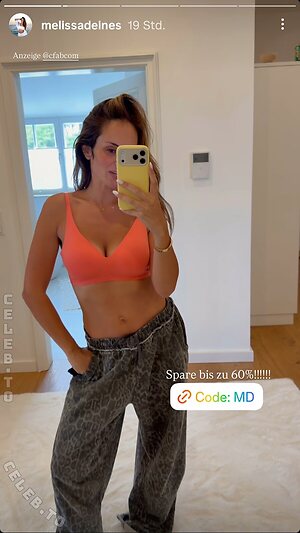 Melissa Deines Nude Leaked Photo #21