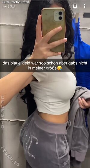 melodi.mzd Nude Leaked Photo #91