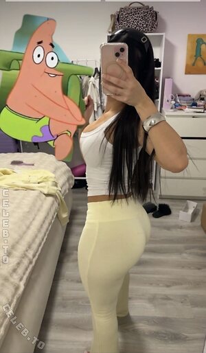 melodi.mzd Nude Leaked Photo #97