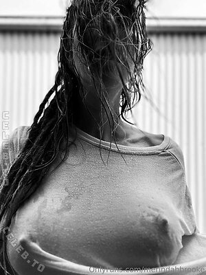 Merindahbrooke Nude Leaked Photo #101