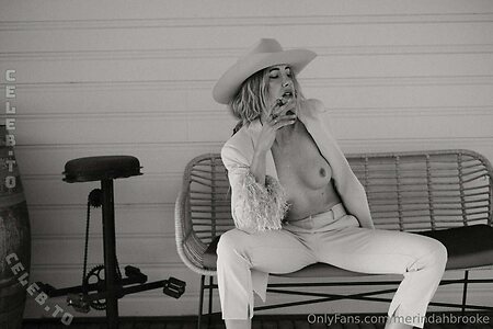 Merindahbrooke Nude Leaked Photo #205